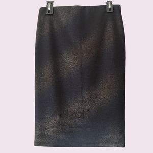 Stunning Metallic Pencil Skirt 💥